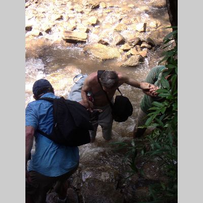 100_1842b Passage &agrave; gu&eacute;